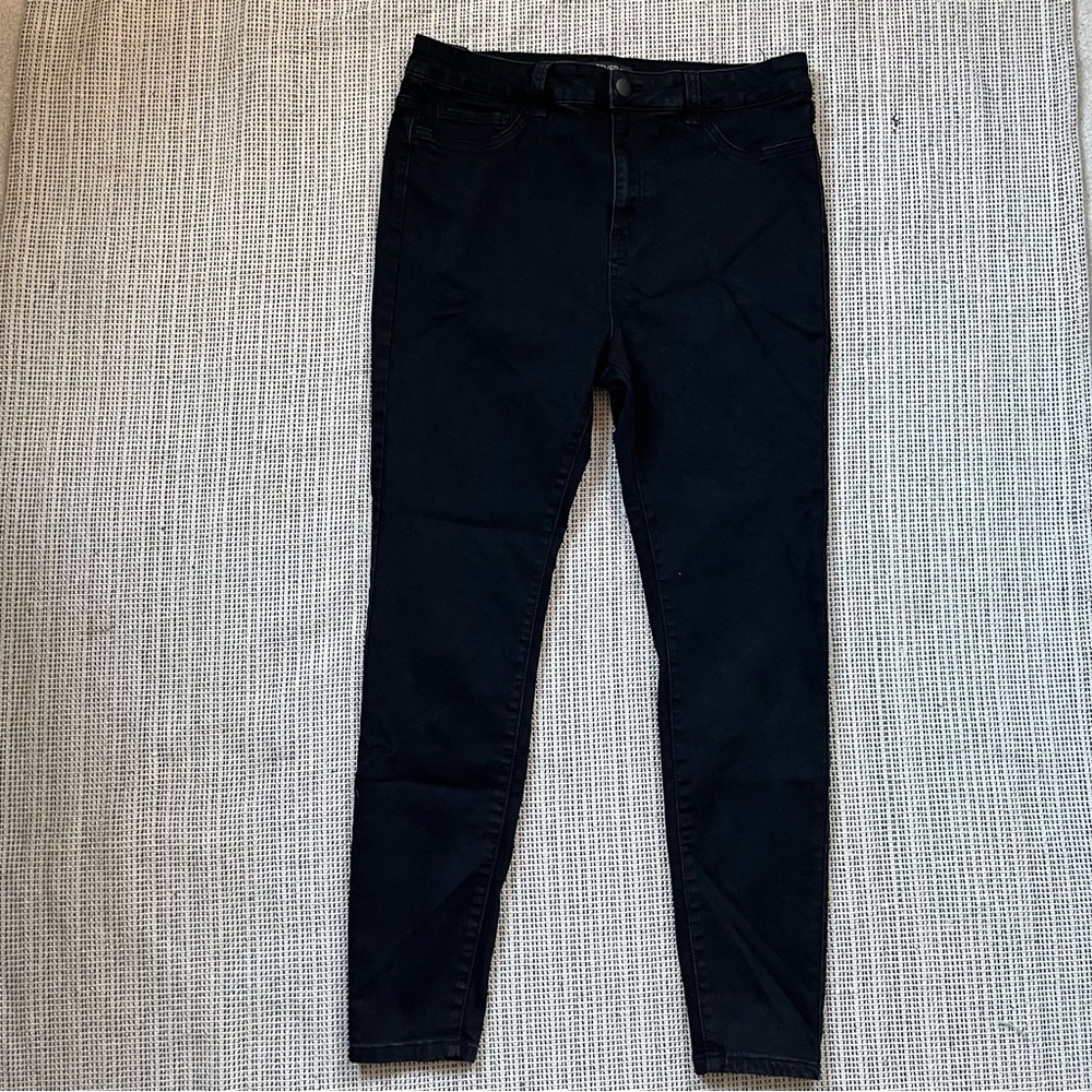 Forever 21 Black High Rise Skinny Jeans Size 16